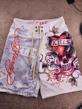 Ed Hardy Love Kills Slowly Boardshorts Size 31